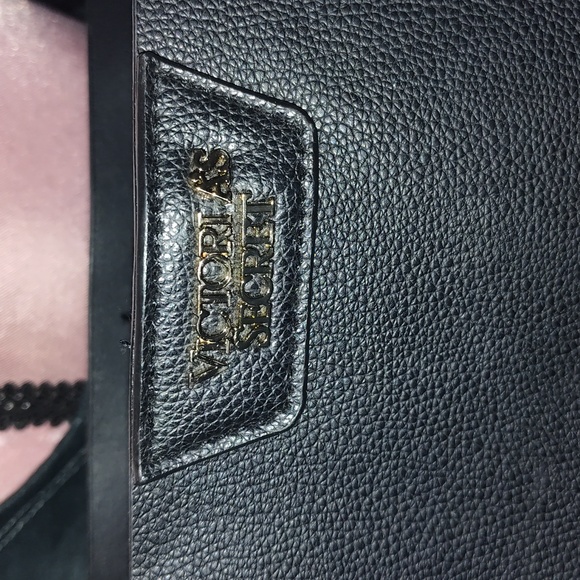 Handbag - Picture 2 of 5